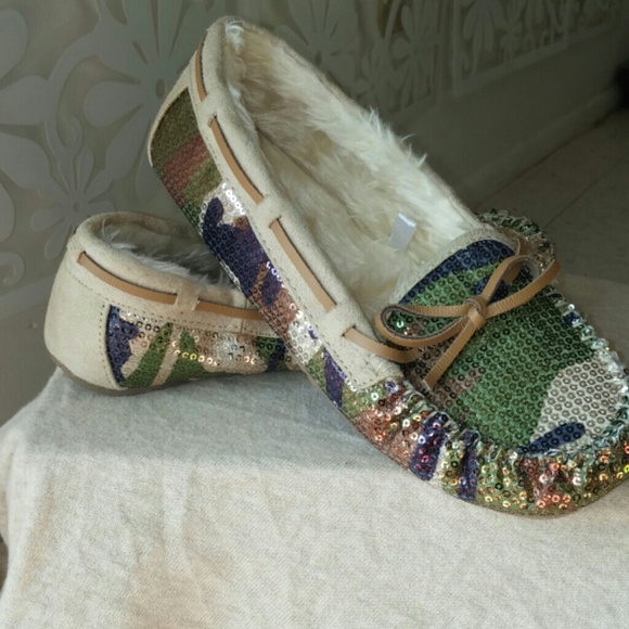 🚫SOLD🚫  Comfy Camo Slipper