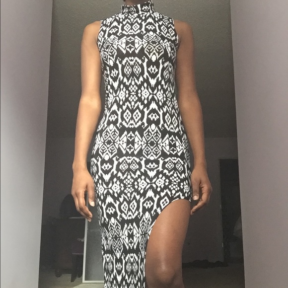 High neck maxi - Picture 2 of 3