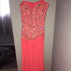 Coral Prom dress