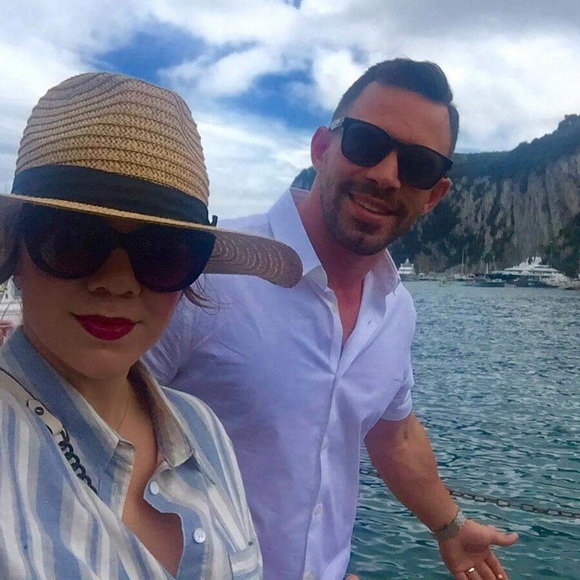 π MEET THE POSHER π - Picture 7 of 16