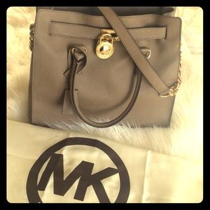 Michael Kors purse *💯 authentic*