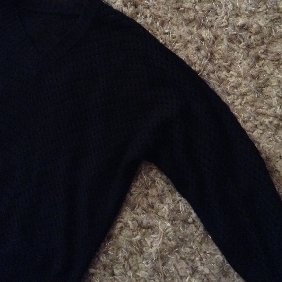 BLACK TOP - Picture 2 of 4