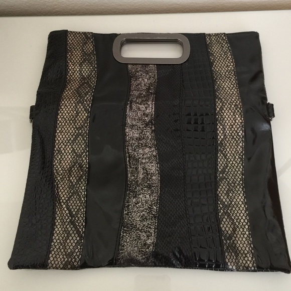 Used Aldo clutch
