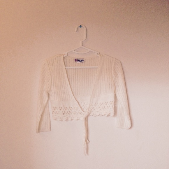 BUNDLE FOR $2 Cream Bolero