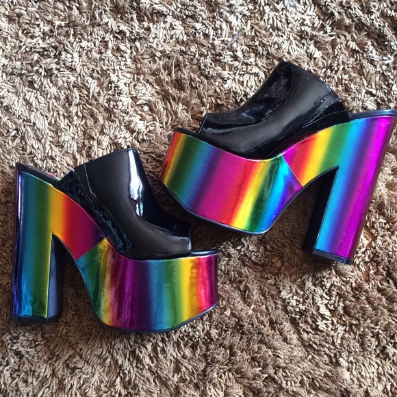 YRU rainbow platform sandals
