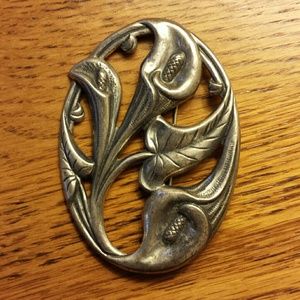 SOLD in bundle Vintage Pin