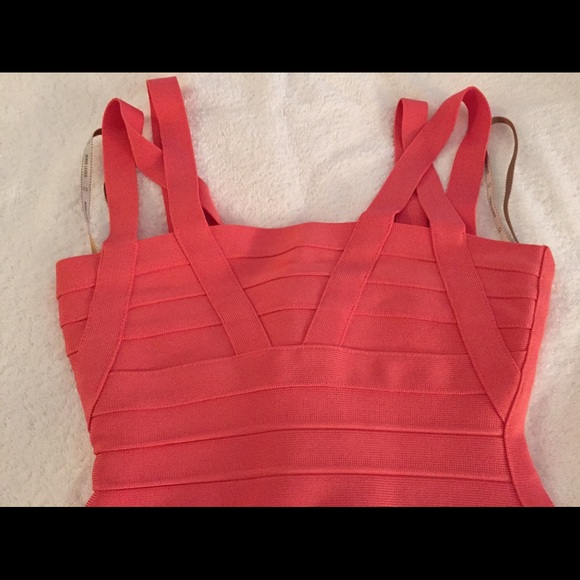 Herve Ledge Dress - Picture 3 of 4