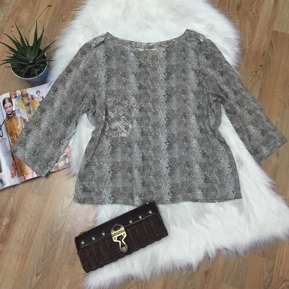 Zara Tops - 💙Zara Shirt Top Size M💙