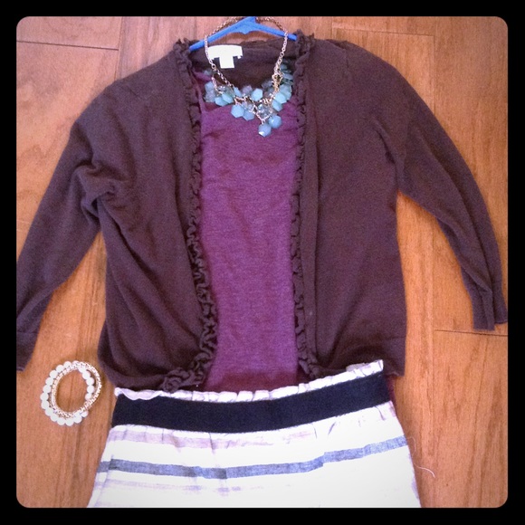 Loft ruffle 3/4 sleeve cardigan