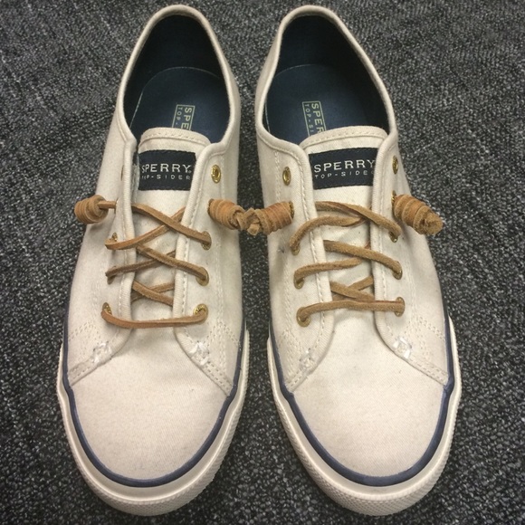 Ladies Sperry "Top-Siders" Sneakers- size 8.5