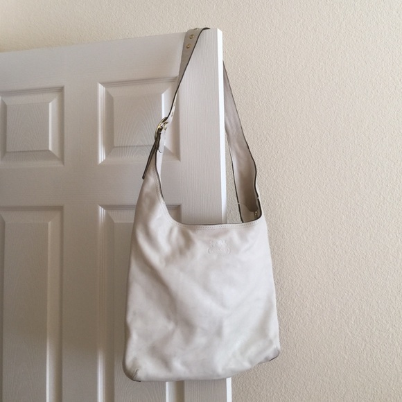 Pre-loved Coach white leather bag