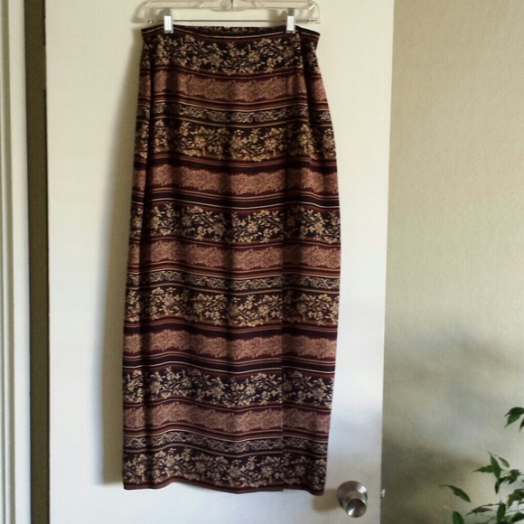 Liz Claiborne Collection Long Skirt