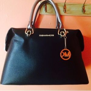 Black Bag & Wallet