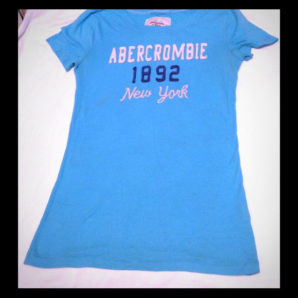 Abercrombie 1892 New York baby blue t shirt size S