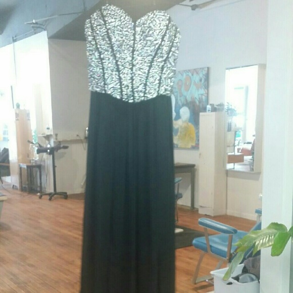 ****SOLD on another siteProm dress - Picture 3 of 4