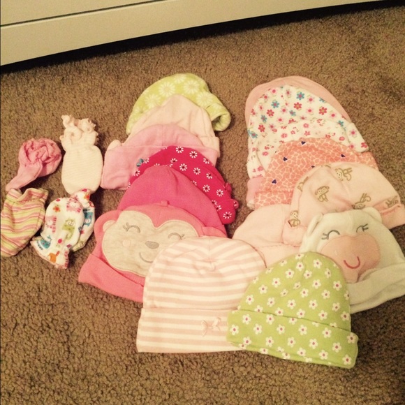 Newborn mittens and beanies