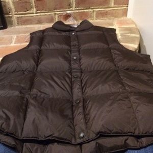 Lands end brown puffer vest