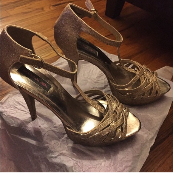 dress sandals