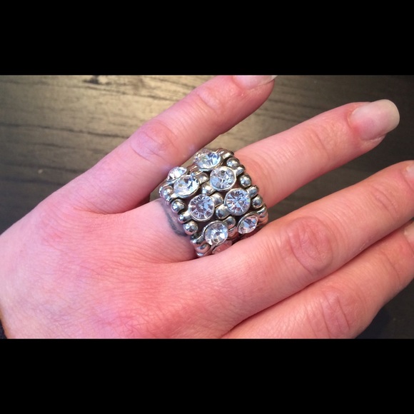 ♦️Rhinestone Stretchy Ring♦️