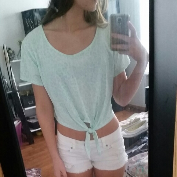 PINK crop top, short sleeve