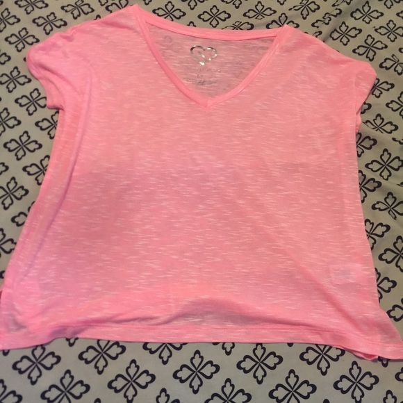 Pink aeropostale shirt