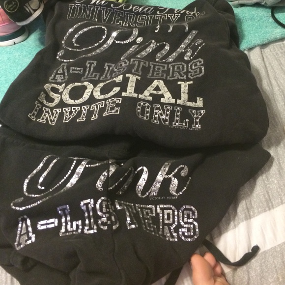 Vs black Capri sweatsuit