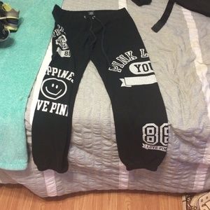 Vs pink sweatsuit Capri