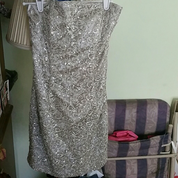 Jessica McClintock Strapless Bodycon