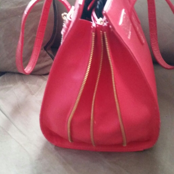 Handbag - Picture 4 of 4