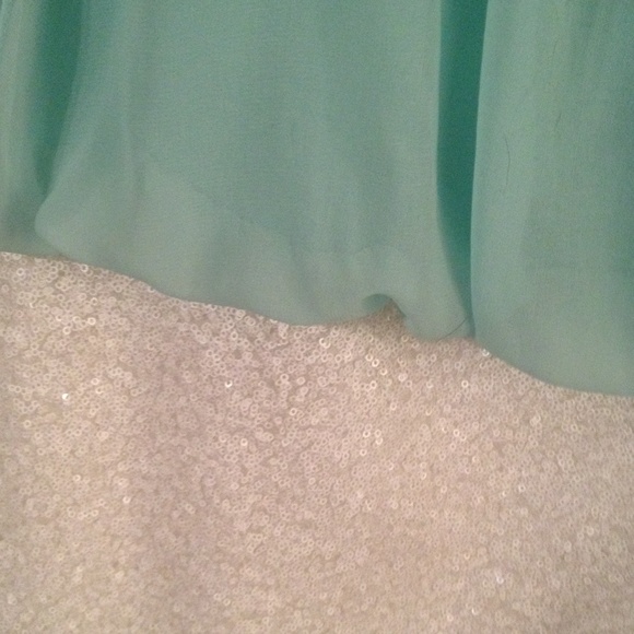 MM Couture Dress - Picture 2 of 3