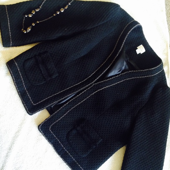 ✨HOST PICK✨LC Lauren Conrad Black Jacket