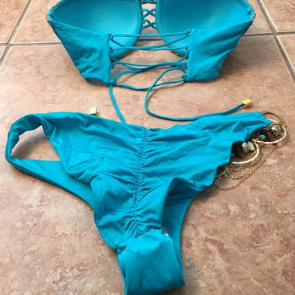 ⛔️SOLD⛔️ Beach Bunny Bikini 💙💜💚 - Picture 2 of 4