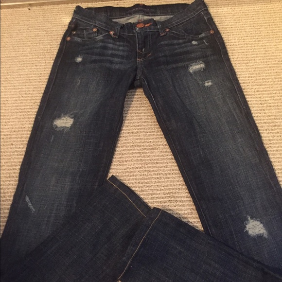 cute rock and republic size 24 distressed jeans