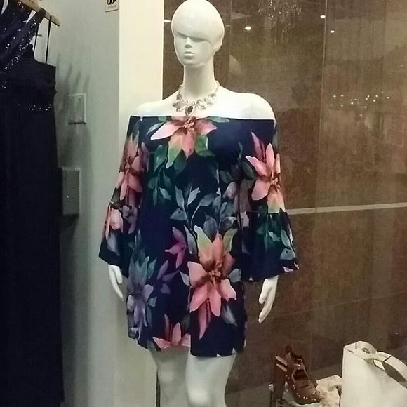 Plus Size Short Floral Dress