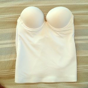 NWOT.Corset bra perfect for under wedding dress.
