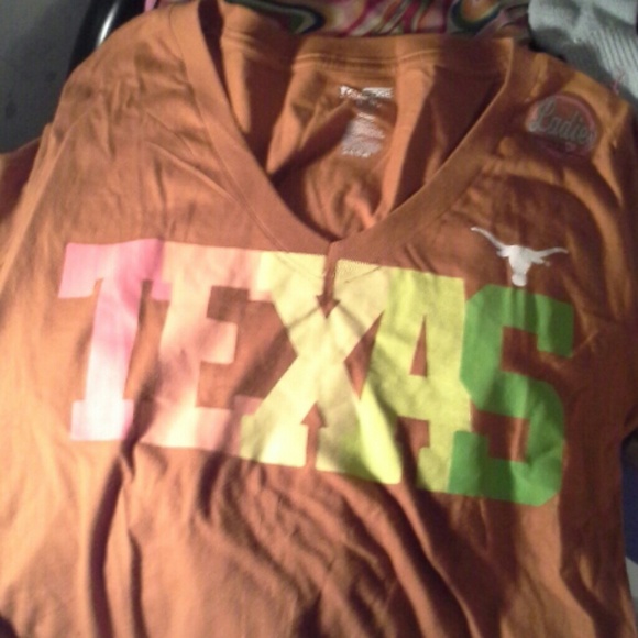 FOR @AGREEN94 Texas longhorn v- neck