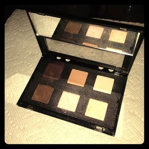 Trish McEVOY - Make up Wardrobing - mini Page