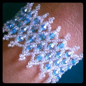 Handmade beaded reversible bracelet