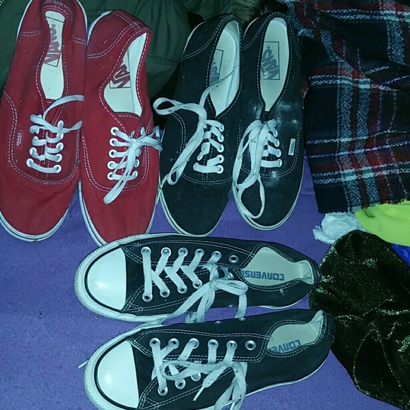 3 pairs of sneakers