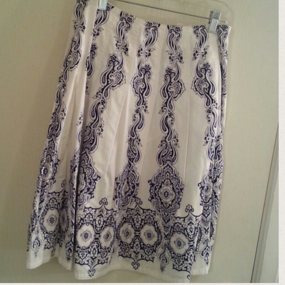 Jones New York skirt