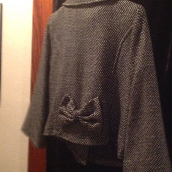 Short jacket - Picture 2 of 2