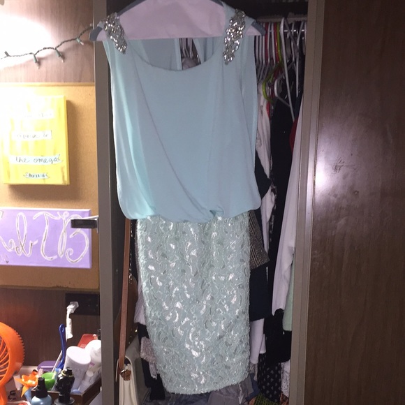 Size 6 mint green formal dress