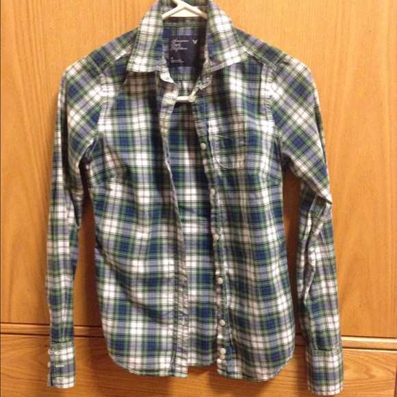 American Eagle Outfitters Tops - American Eagle Plaid Shirt