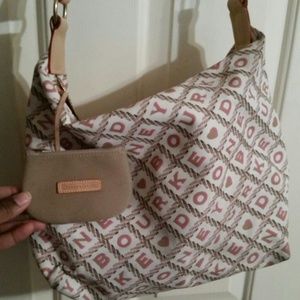 !!!!SALEEEE!!!! Dooney and Bourke classic tote