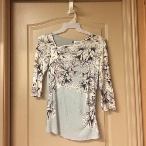 Grey print top