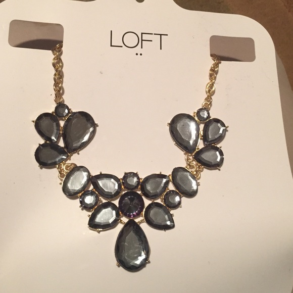 Statement piece necklace
