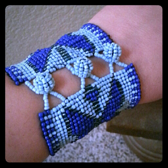 Handbeaded peyote stitch glass bracelet