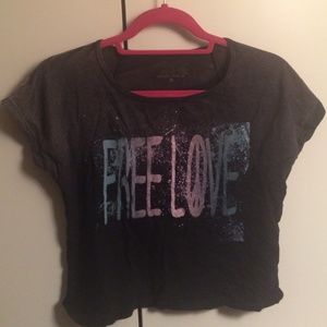 Free love t-shirt