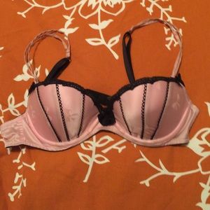 Limited Edition VS push-up