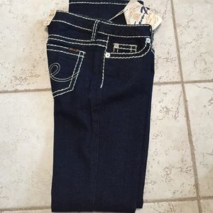 PRICE DROP!!!!!  Seven Jeans new with tags